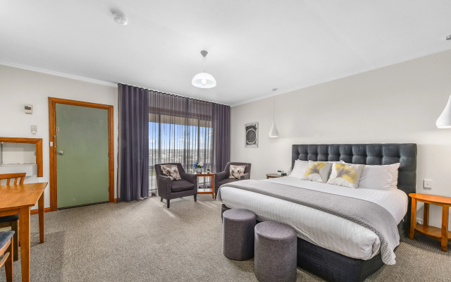 Comfort Inn The Lakes – Guest Rooms – Mount Gambier