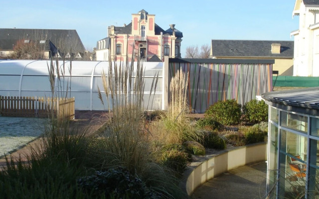Le Manoir des Tourelles