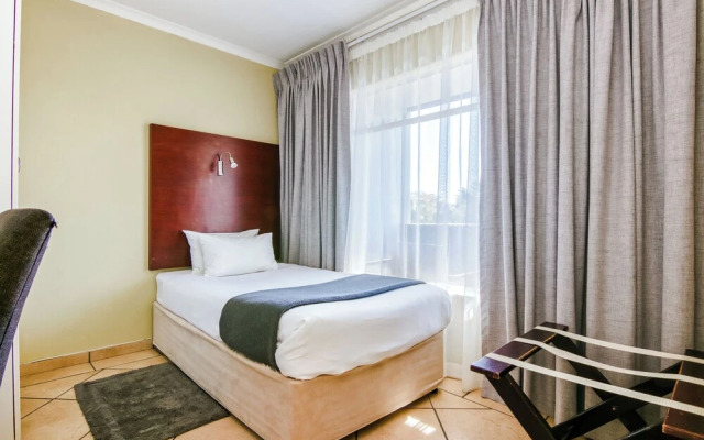 BM Gardens Apartment Hotel