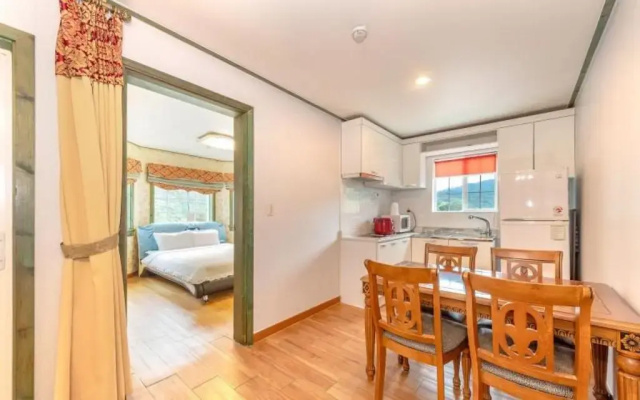 Paradise Pension