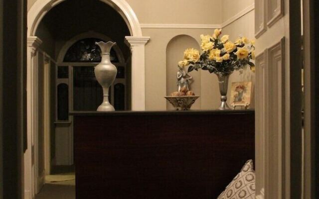 Tranquil House B&B @ 10 Berry St