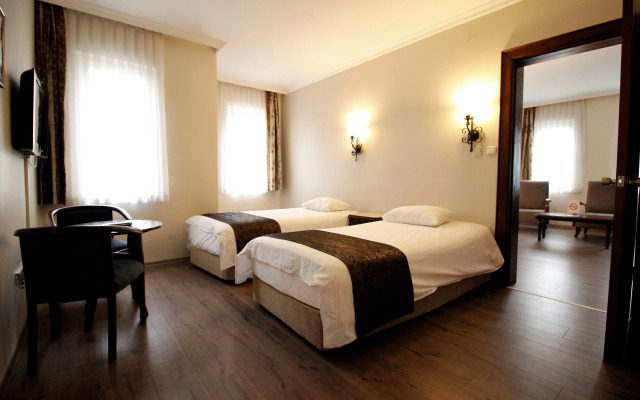 Montania Town hotel