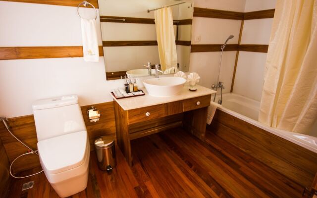 Royal Nadi Resort
