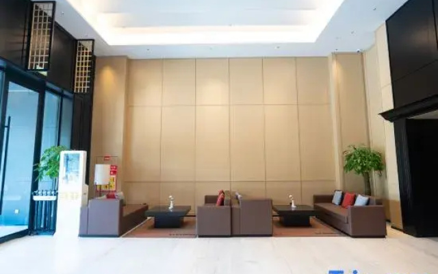 Shanxian Xuanyan International Hotel