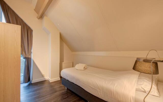 Restyled Villa With Dishwasher, Near the Beach