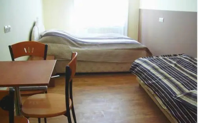 Mandy Hostel