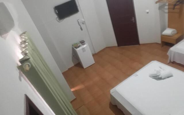 Hotel Chalé Ji-Paraná