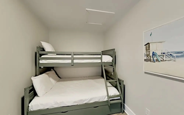 Sunny Days by Southern Vacation Rentals