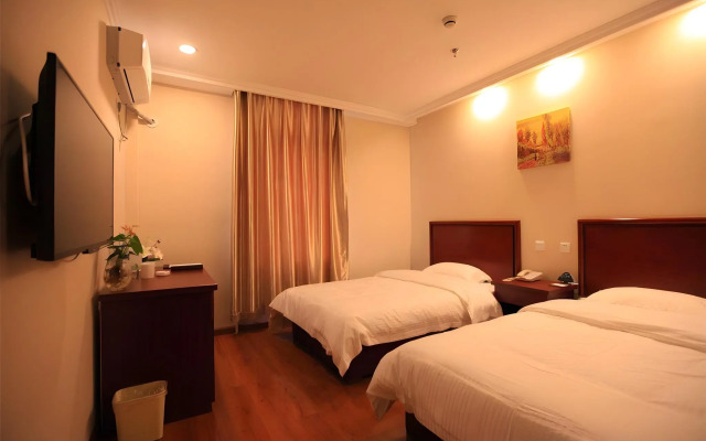 GreenTree Inn Liaoning Dalian Railway Station South Shengli Square Express Hotel