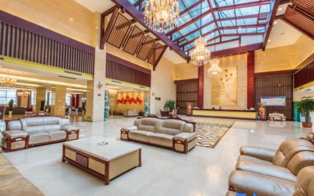 Tianyue Hot Spring Hotel – Lobby – Shiyan