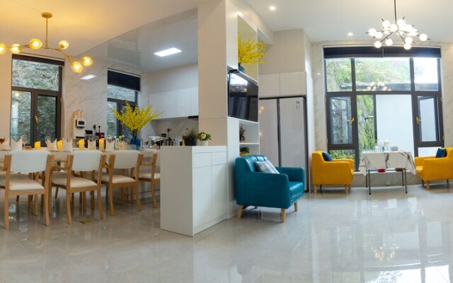 Country Road Villa