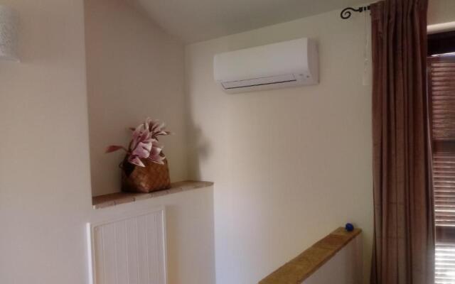 Stunning 1-bed House in Castel Cellesi, Italy