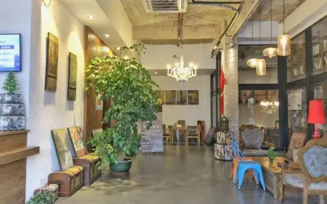 24H Hotel (Huizhou Jiangbei Railway Station)