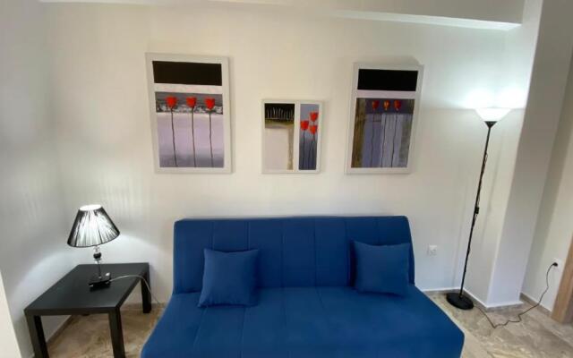 Patras Blue Suite