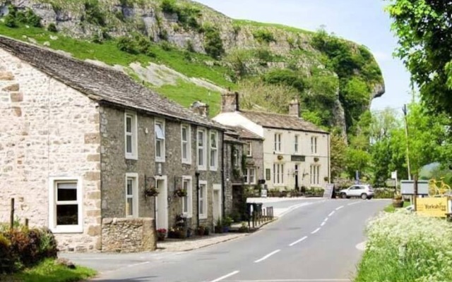 Anglers Cottage