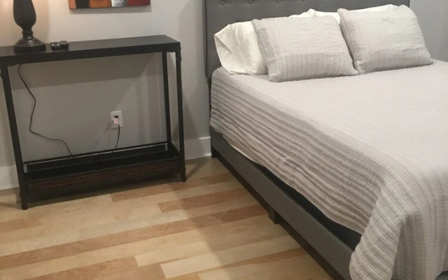 The Hotel at Huntington Square