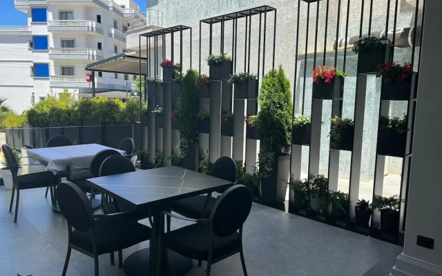 Rozafa Palace Hotel