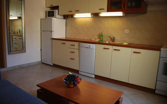 Palma Promajna Apartments