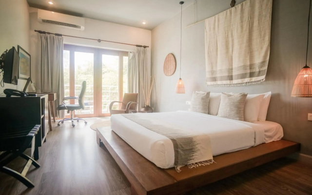 iRoHa Garden Hotel & Resort