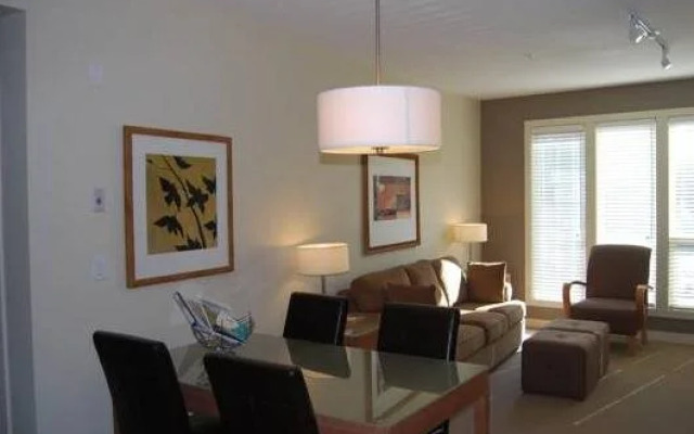 Okanagan Valley Rentals at Strand Lakeside Resort