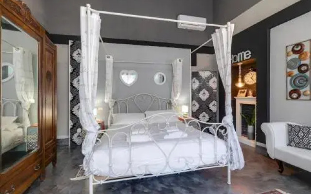Rome As You Feel - Torre Design Apartment