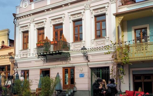 Historic Apartments "1868 Tbilisi" Best Location