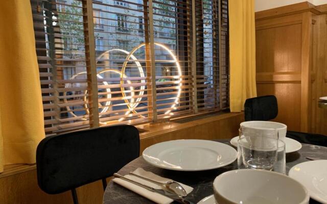 Hotel Le Cercle Tour Eiffel