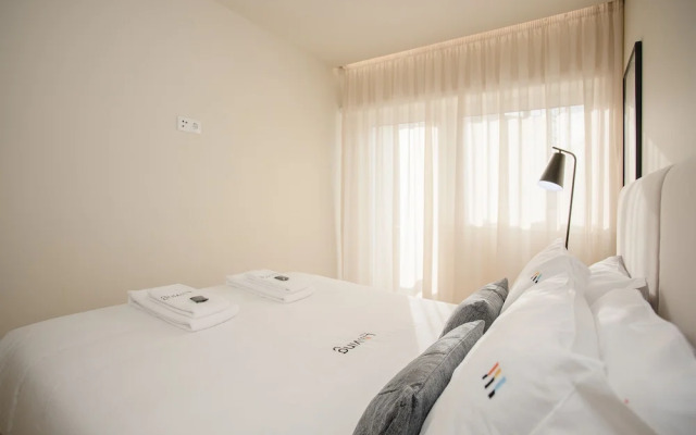 Liiiving in Porto-Uptown Pearl Apartment