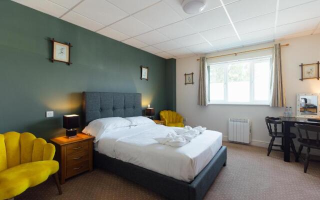 The Woodridge Inn Hotel