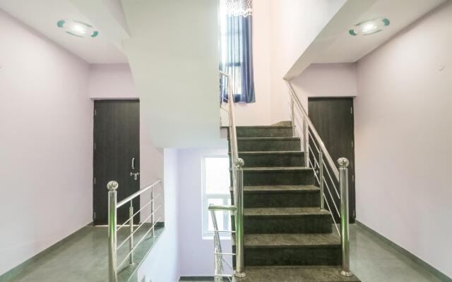 OYO 82274 Hotel Sunflower