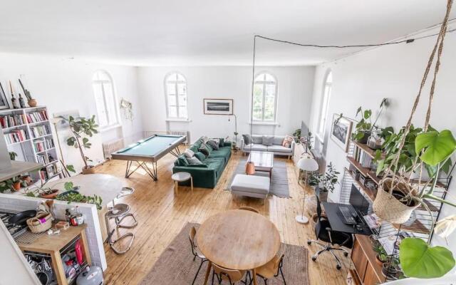 Helsinki Tower Penthouse 1 BR and Loft with 360-degree Views