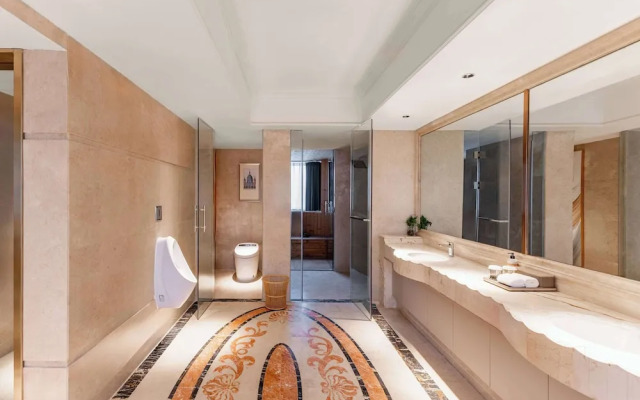 Ramada Plaza By Wyndham Wuhan Dongxi Lake