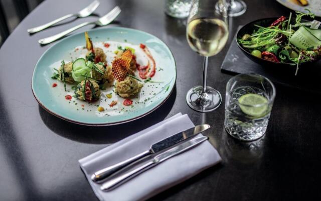 Leonardo Hotel Breda City Center