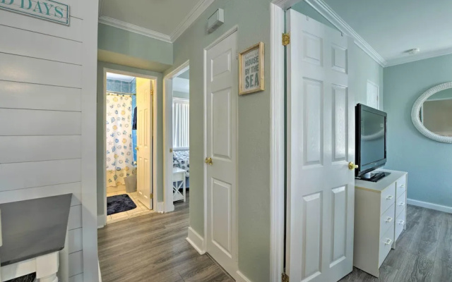 Beach Block Wildwood Condo - Proximity to Dining!