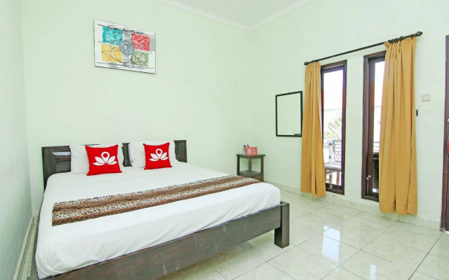 Gong Corner Guest House 2 – Guest Rooms – Kuta