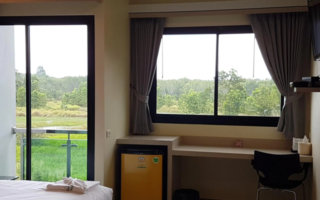 Smile Resort Thungsong – Guest Rooms – Thung Song