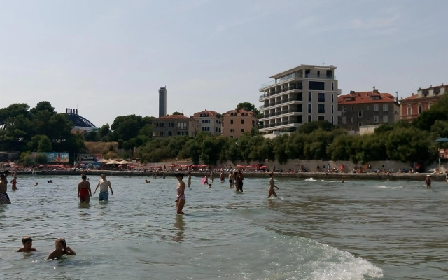 APARTMENT SUNSHINE- center of Split