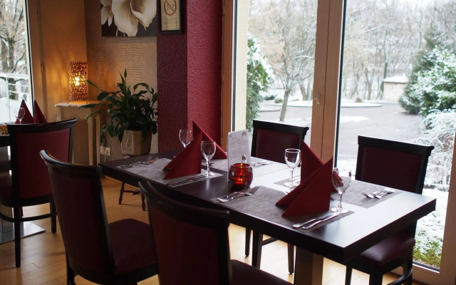 The Originals City, Hôtel Aster, Saint-Avold Nord