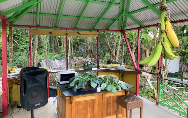 Russell Villas Garden House