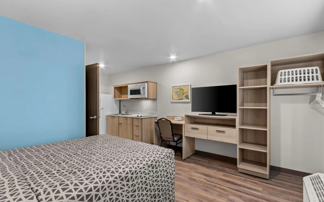 Woodspring Suites Gilbert - Mesa Gateway Airport