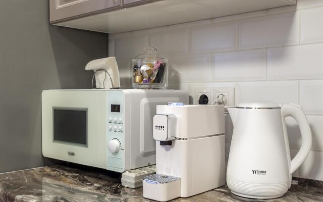 MiraApartments (Мира Апартментс) на улице Большая Филёвская