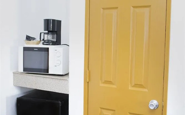 Americas Best Inn Flagstaff