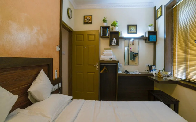 Blue Bell Airport Hotel