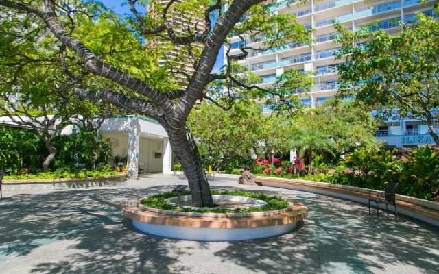 Ilikai Tower 1934 Condo with Fully Equipped Kitchen - Great for longer stays! by RedAwning