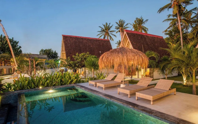 Sunset House Ceningan