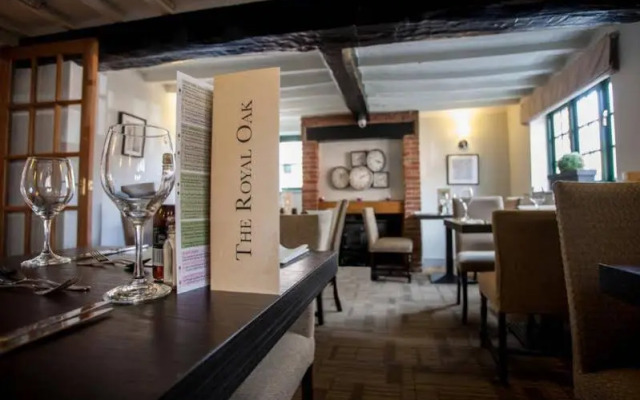 The Royal Oak - Inn