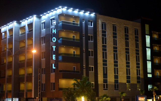Tilal Almadina Hotel & Suites