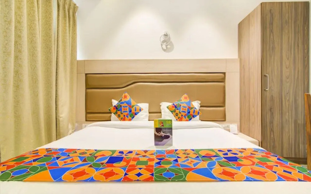 Hotel Yellow by FabHotel