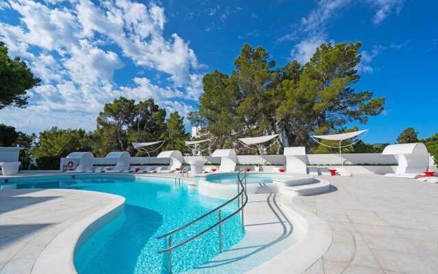 Hotel THB Naeco Ibiza - Adults Only