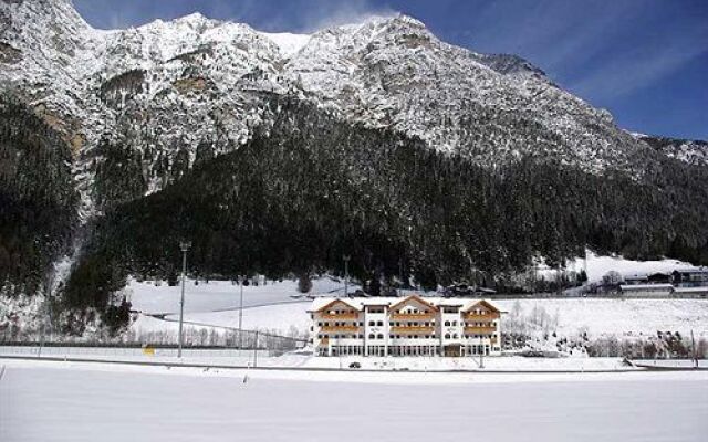 Hotel Alpin